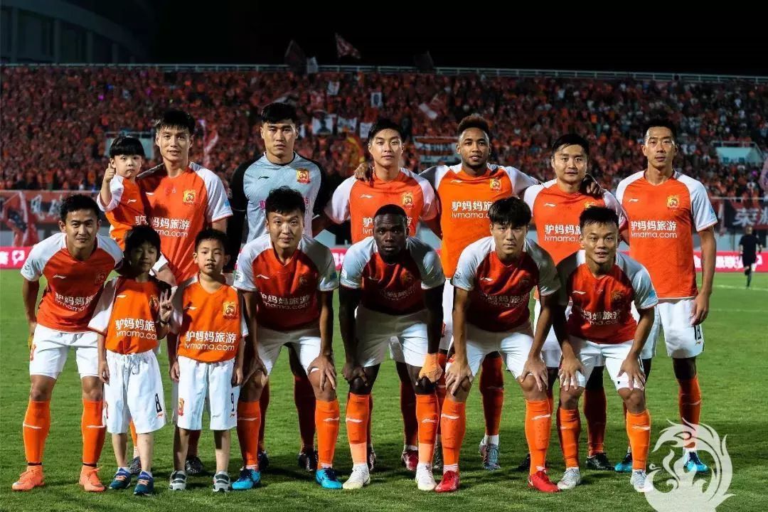 离不开日复 离不开日复