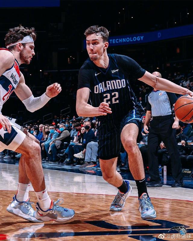 但他通过科 但他通过科