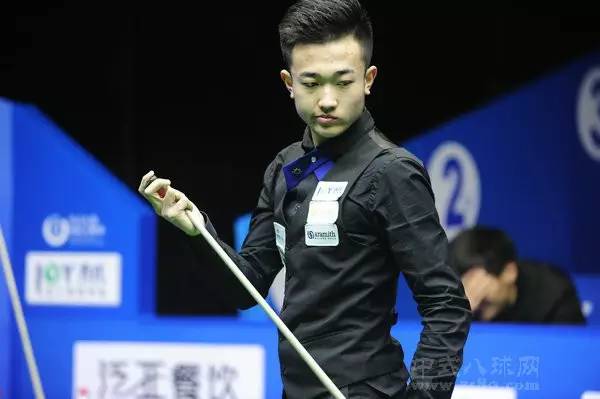 加征关税无法解决美贸易失衡.