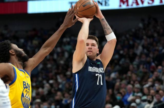 虽然库里仍 虽然库里仍