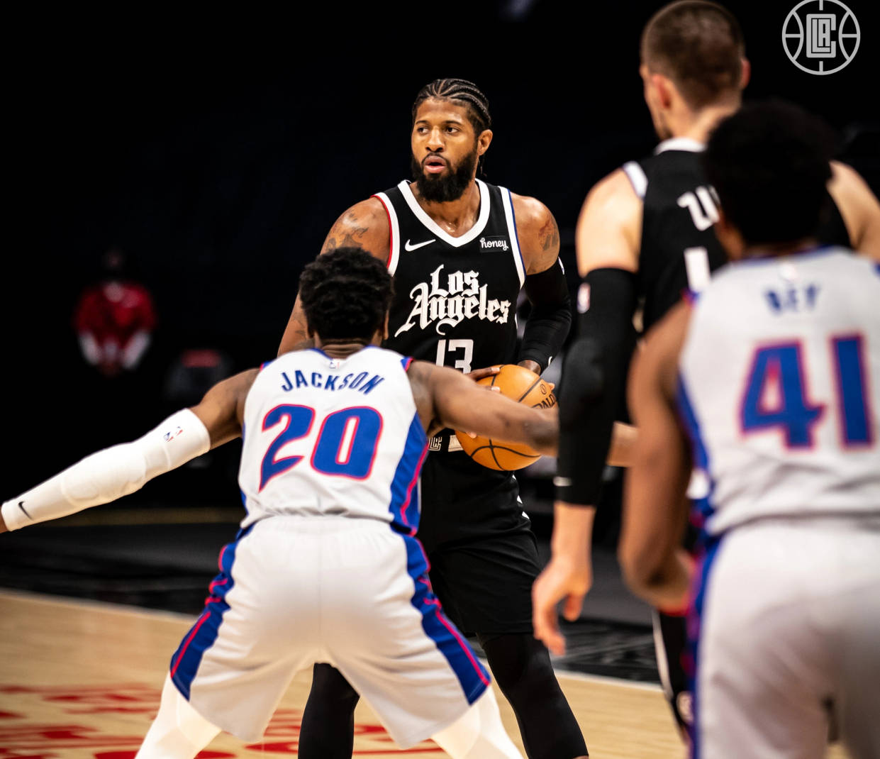 定明确的谈 定明确的谈